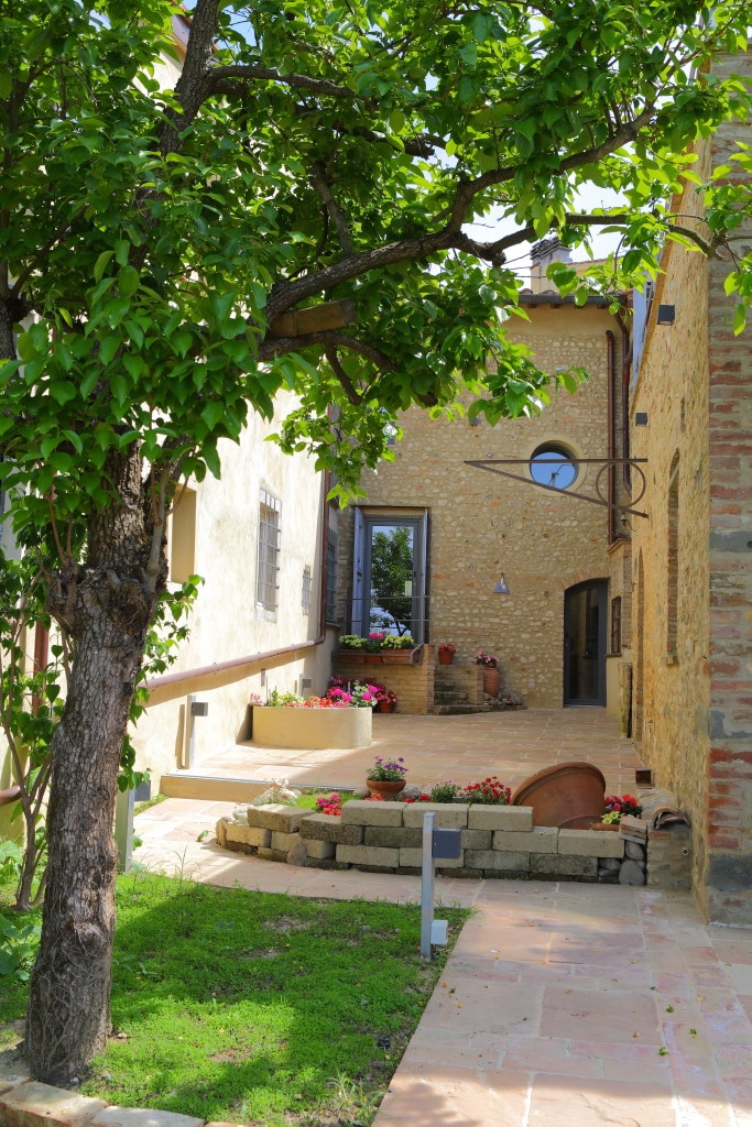 casa vacanza toscana www.locandadelpodesta.eu locanda del podestà montespertoli chianti colline